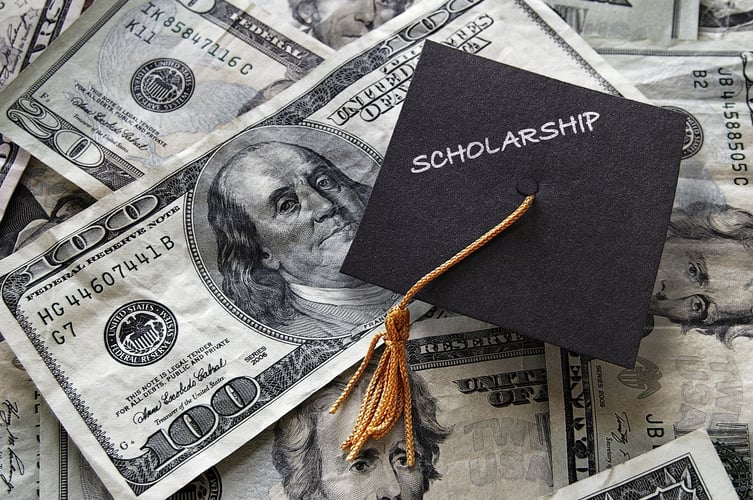Apply For 2021 Scholarship