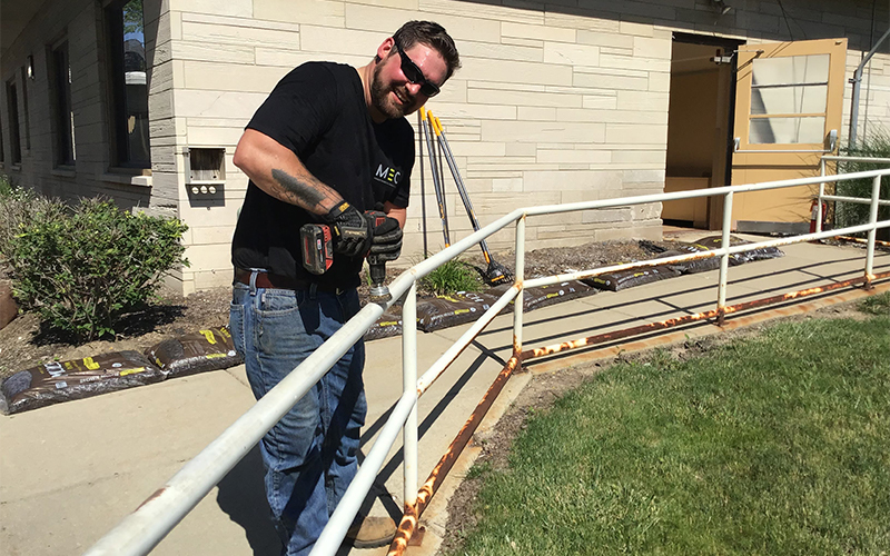 MEC employee volunteering