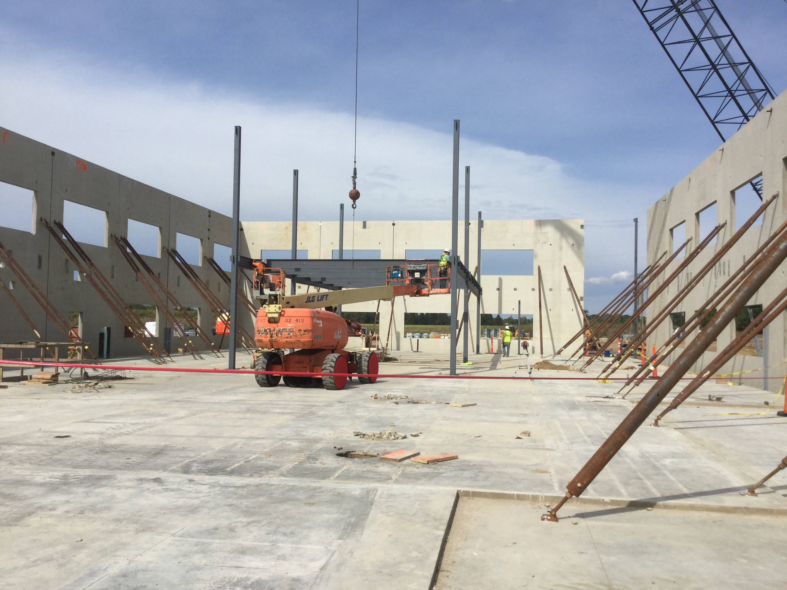 Concrete tilt-up walls at HQ build site